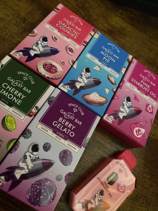 Space Club Disposable